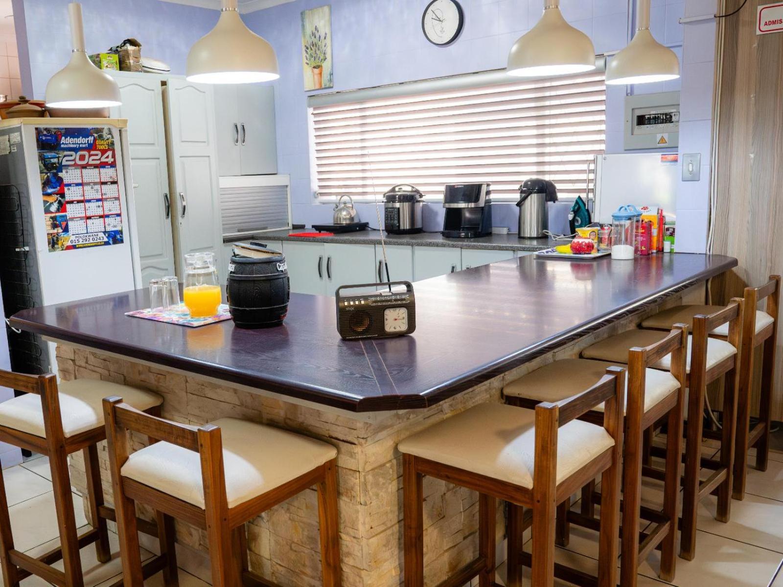 פולוקוואנה Sleepers Villa Guesthouse מראה חיצוני תמונה